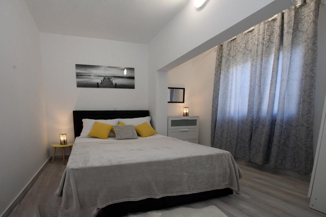Apartments By The Sea Kozino, Zadar - 5803 Luaran gambar
